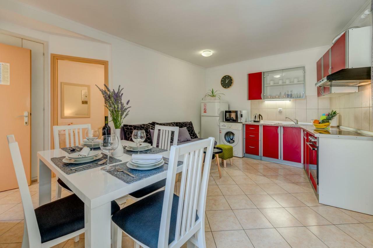 Ferienwohnung Abazur Split Exterior foto