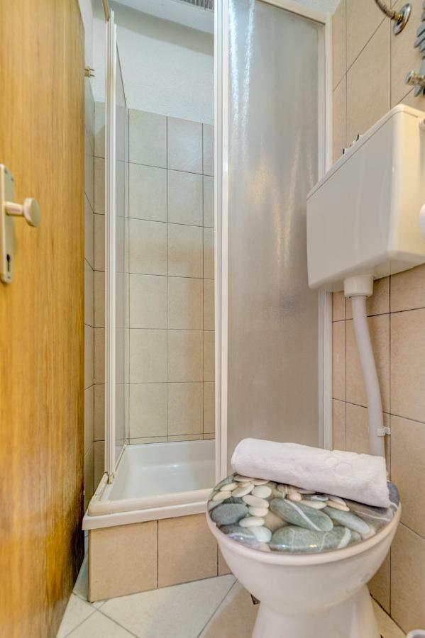 Ferienwohnung Abazur Split Exterior foto